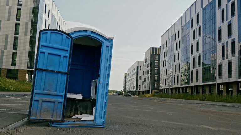 Best Event Portable Toilet Rental  in Northfield, KY